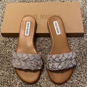 Steve Madden - Phraya Sandals